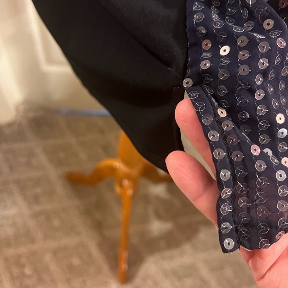 BNWT sequined top - Picture 4 of 6